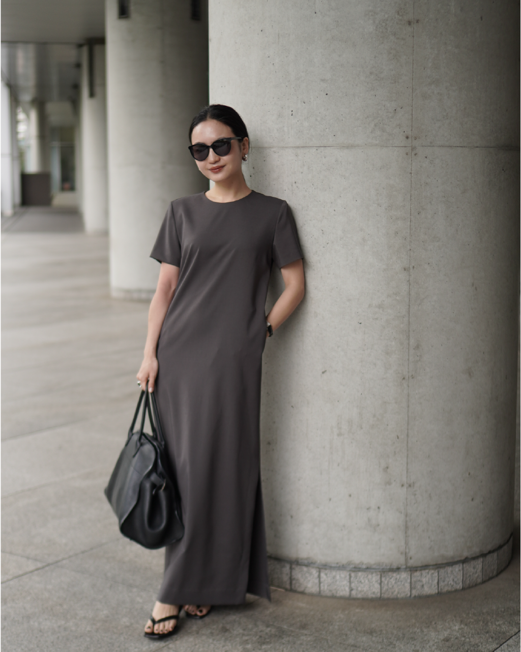 【Pre order】 Essential Dress （Charcoal）