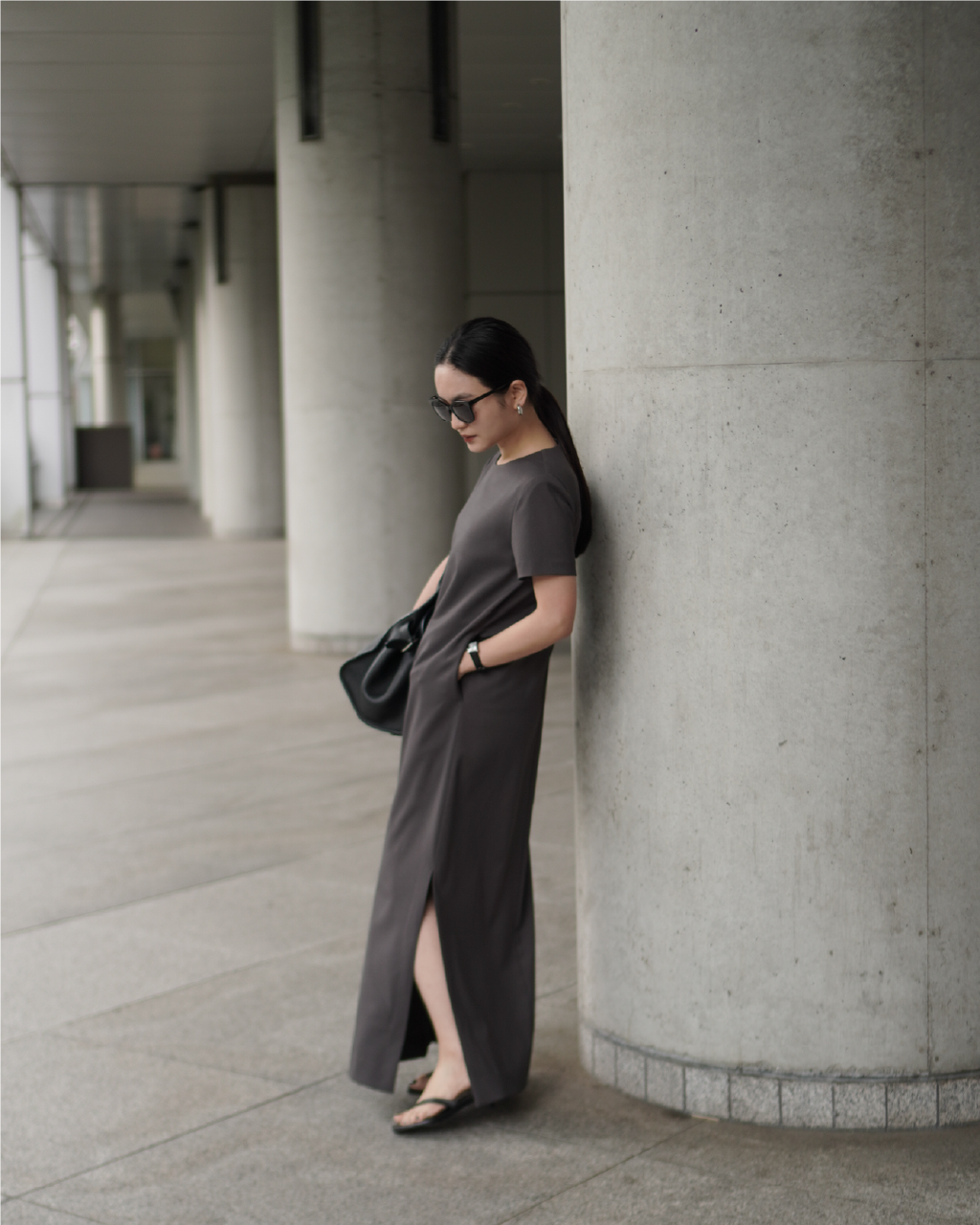 【Pre order】 Essential Dress （Charcoal）