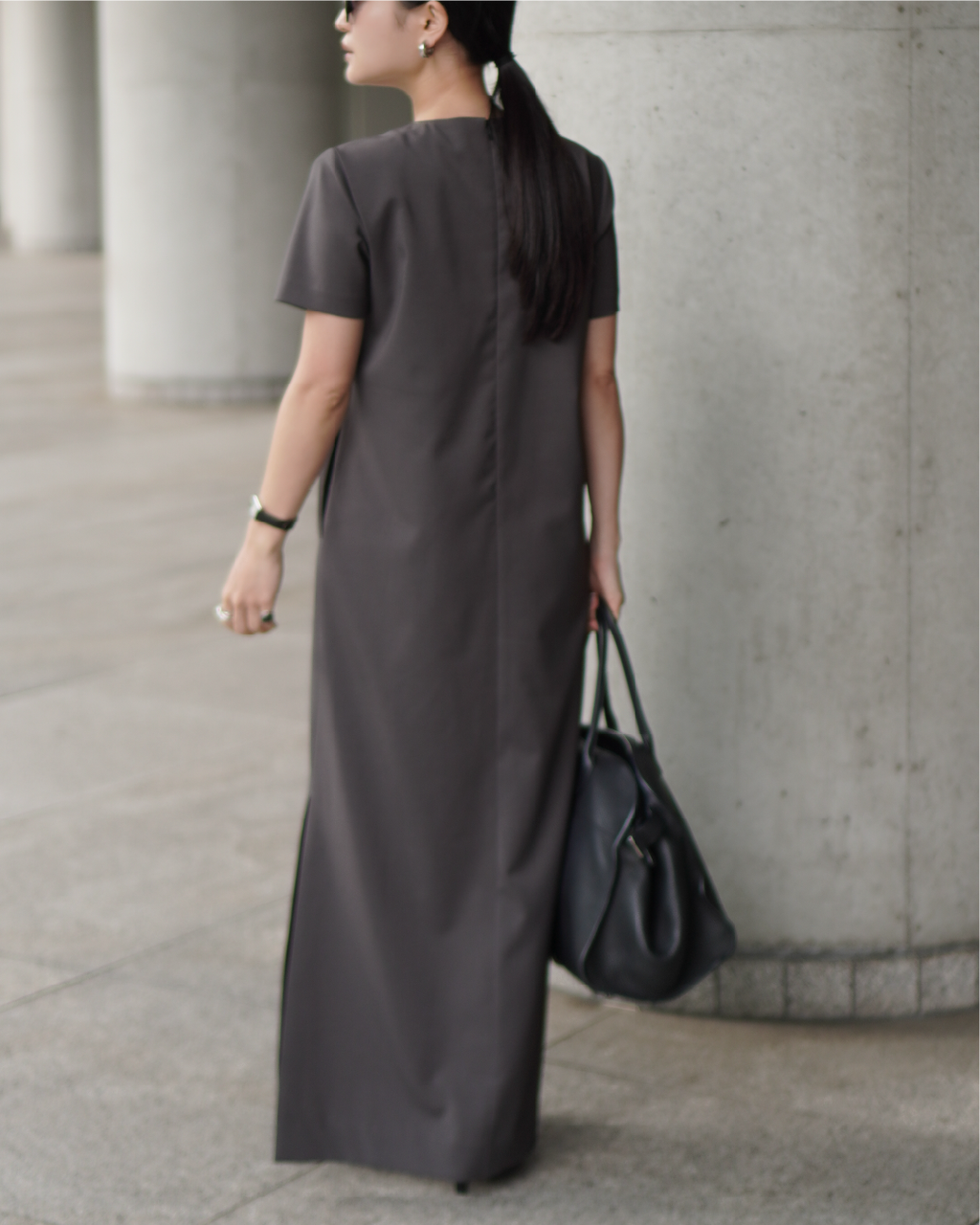 【Pre order】 Essential Dress （Charcoal）
