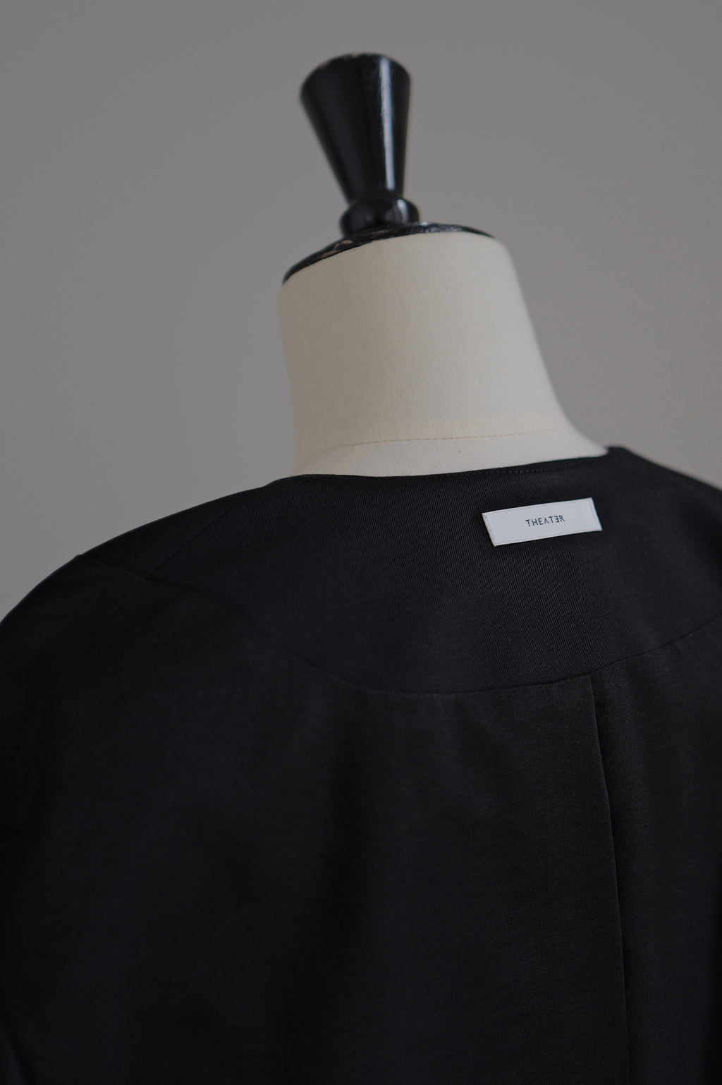 【Pre Order】Commoda Half-Sleeve Jacket