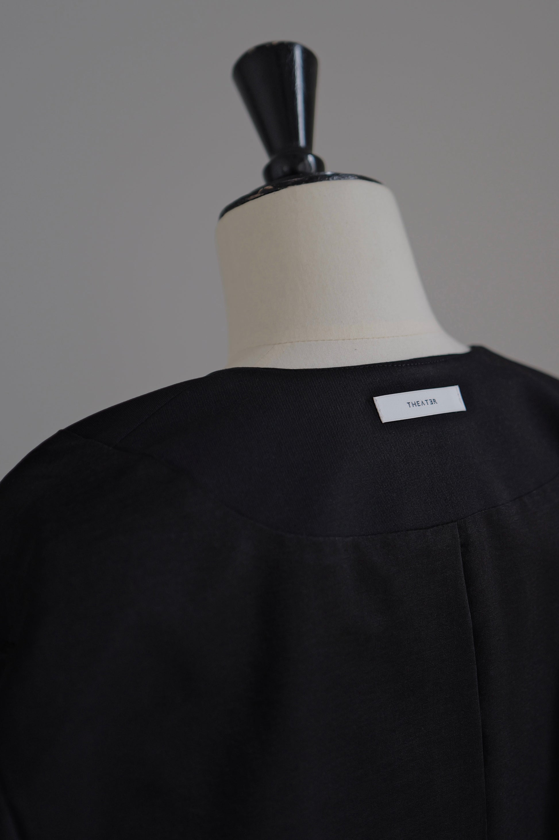 【Pre Order】Commoda Half-Sleeve Jacket