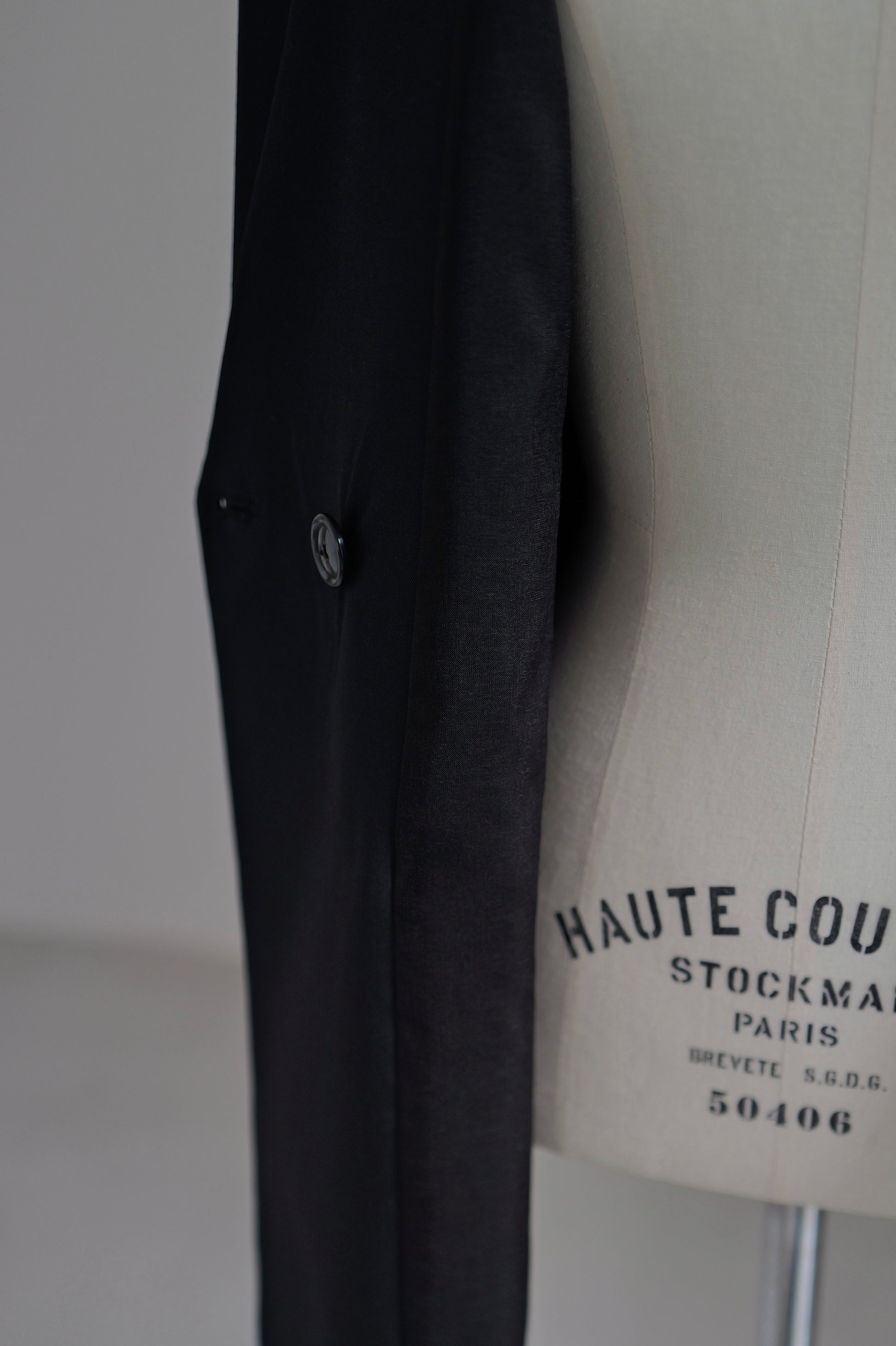 【Pre Order】Commoda Half-Sleeve Jacket