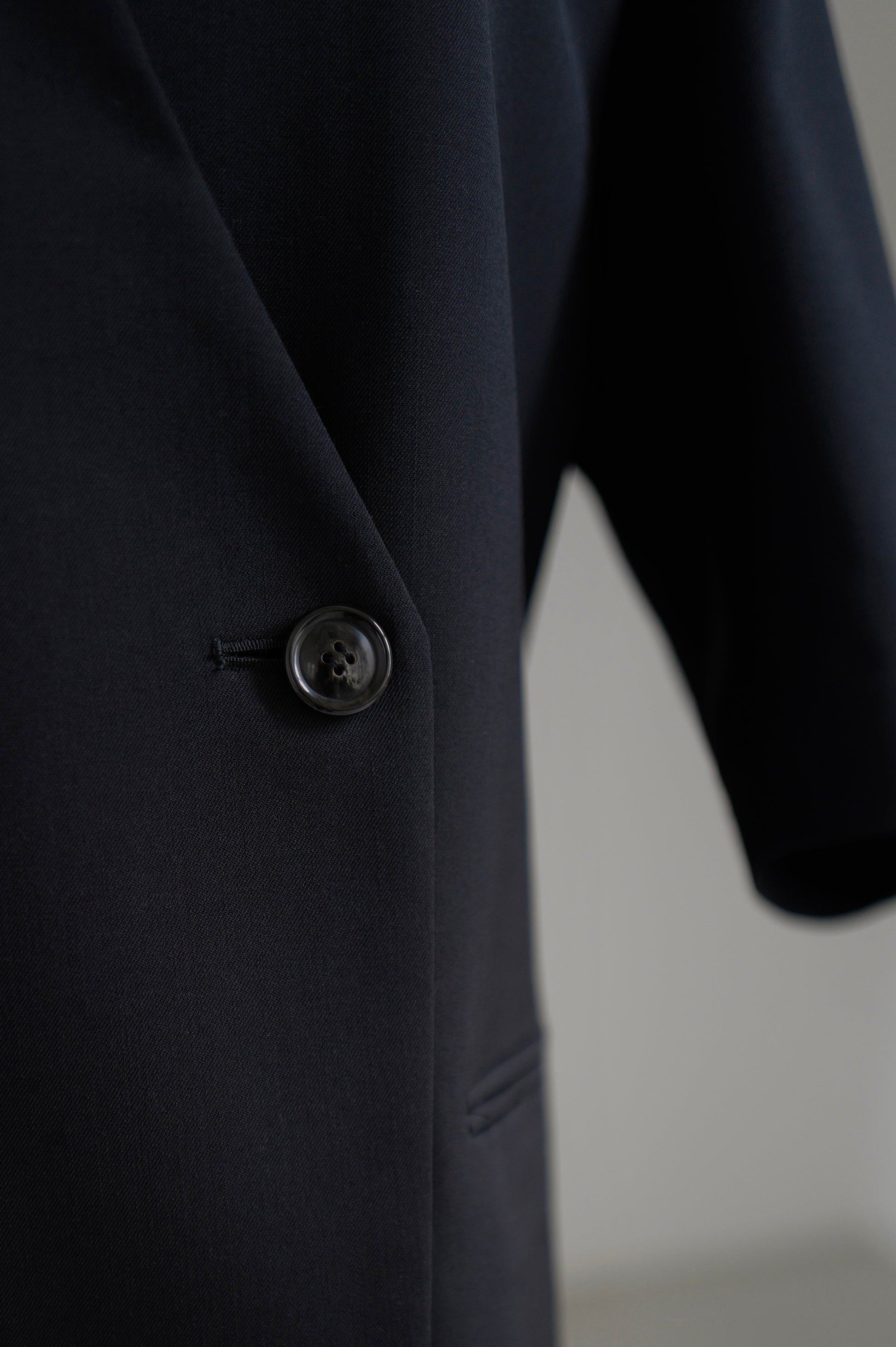 【Pre Order】Commoda Half-Sleeve Jacket