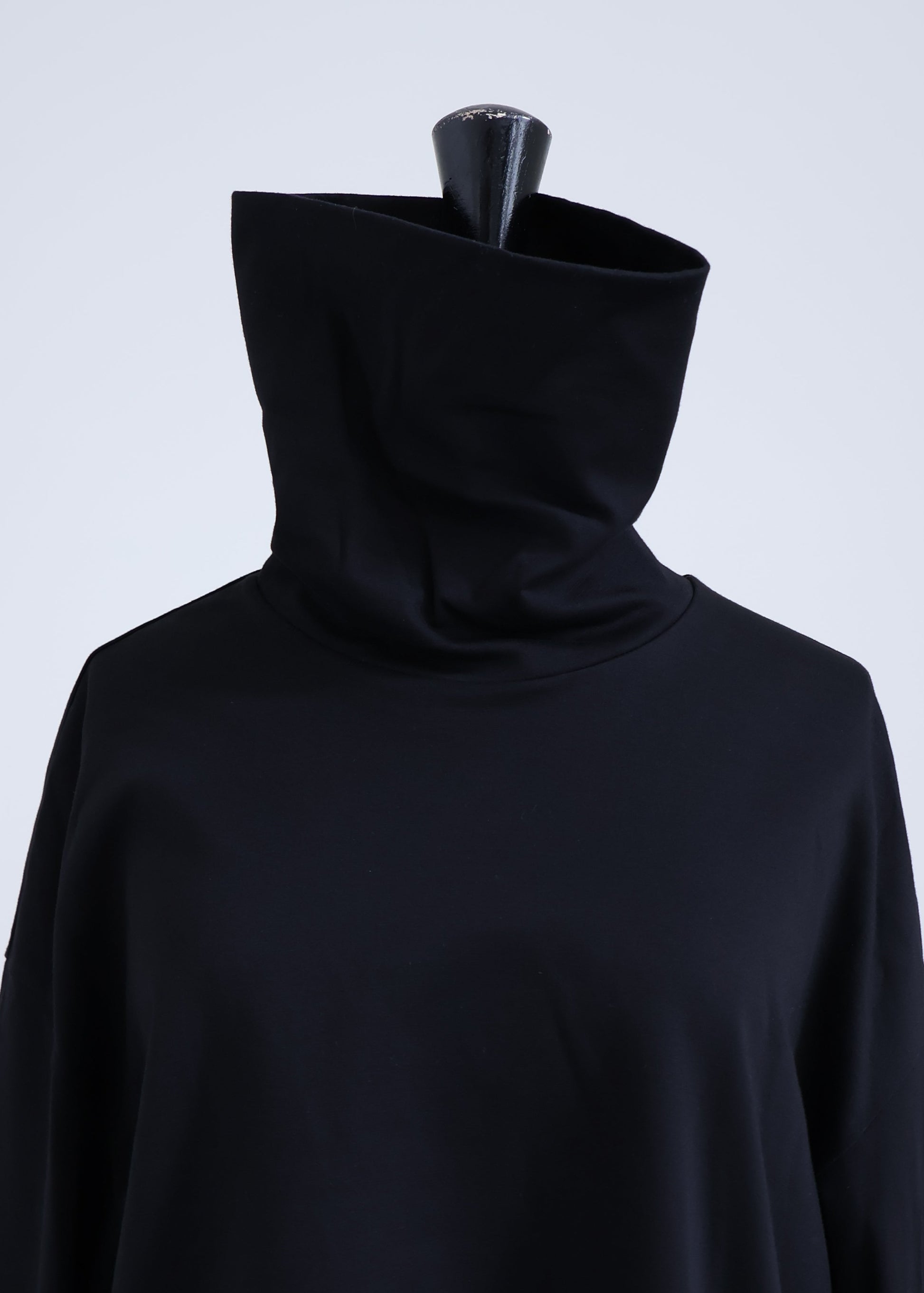 【Pre Order】High Neck Long Sleeve