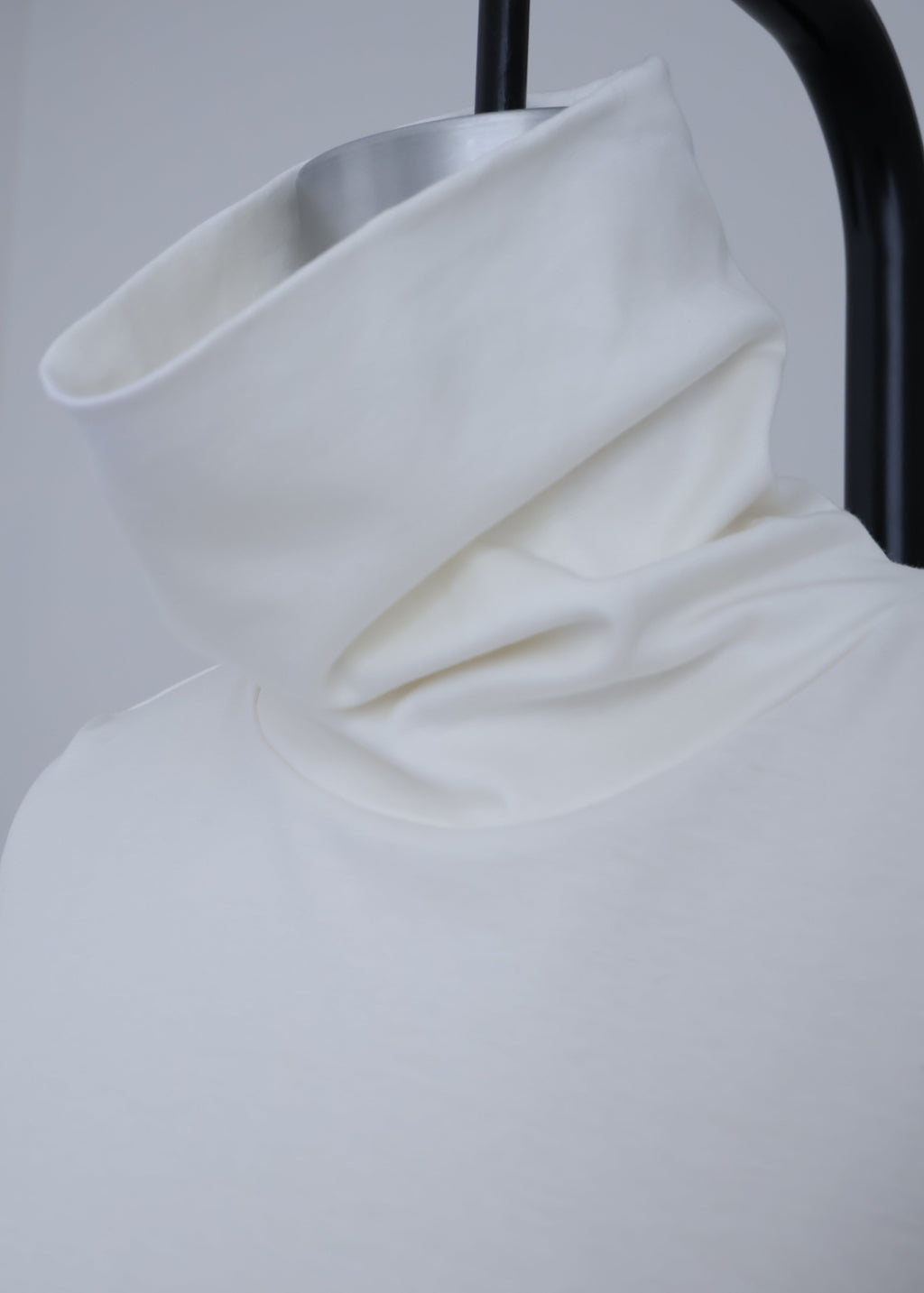 【Pre Order】High Neck Long Sleeve