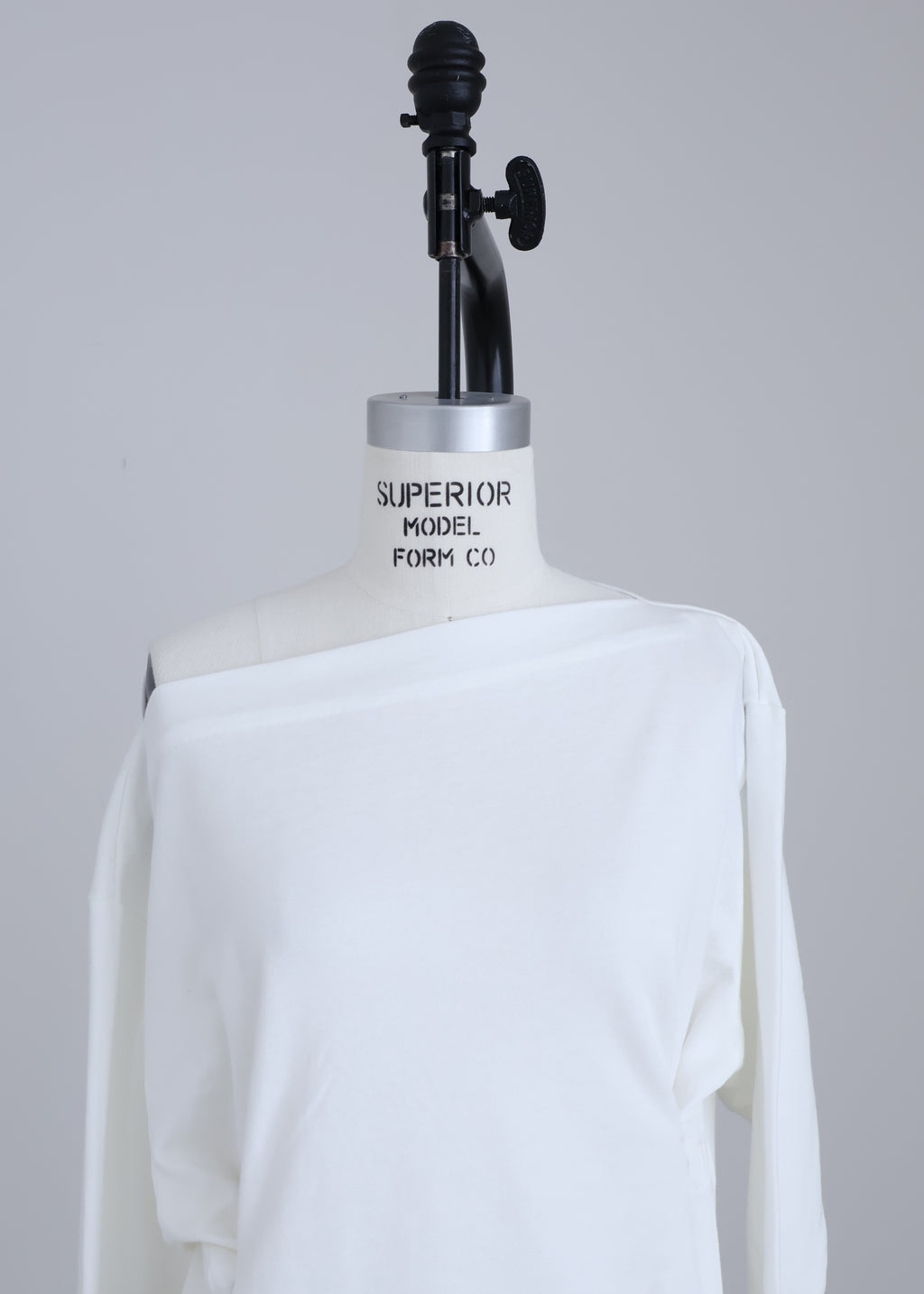 【Pre Order】 Snap Detail Top (Black)