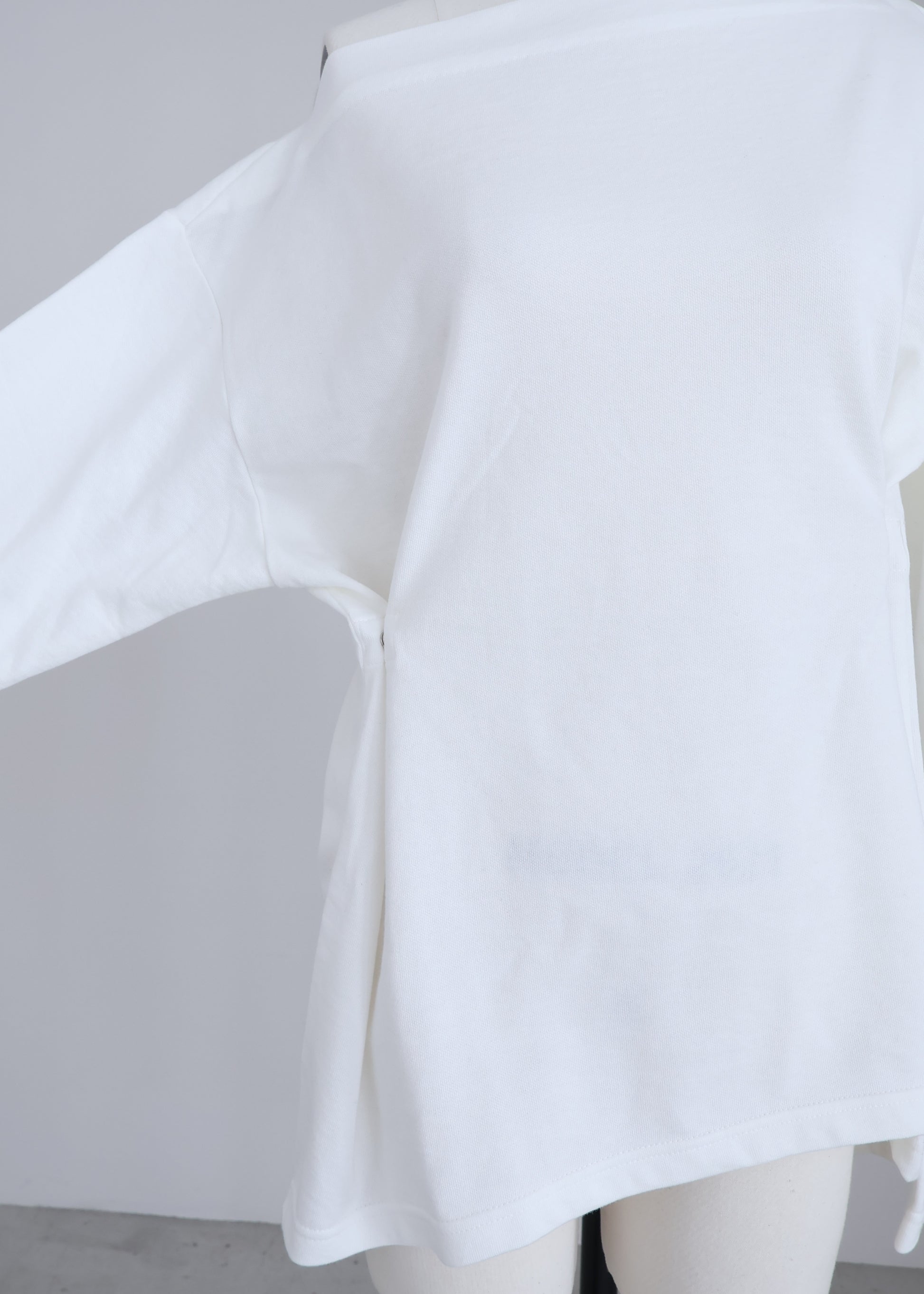 【Pre Order】 Snap Detail Top (Black)