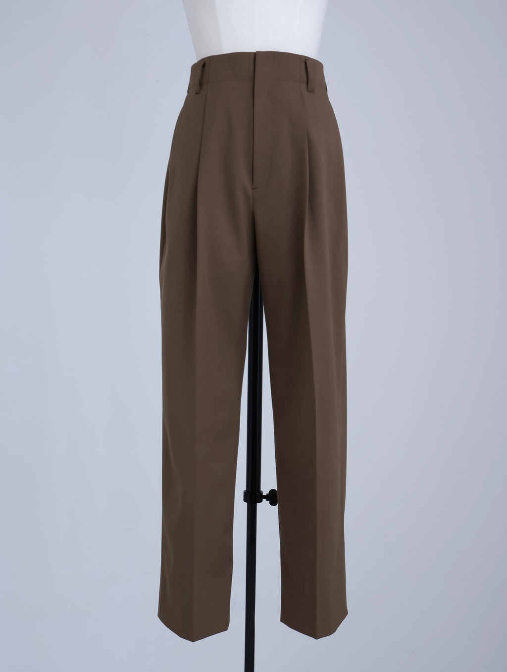 【Pre Order】 Sculpted Wide Trousers (Khaki)