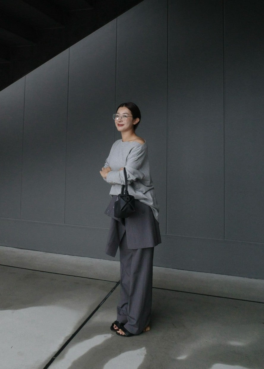 【Pre Order】 Snap Detail Top (Gray)