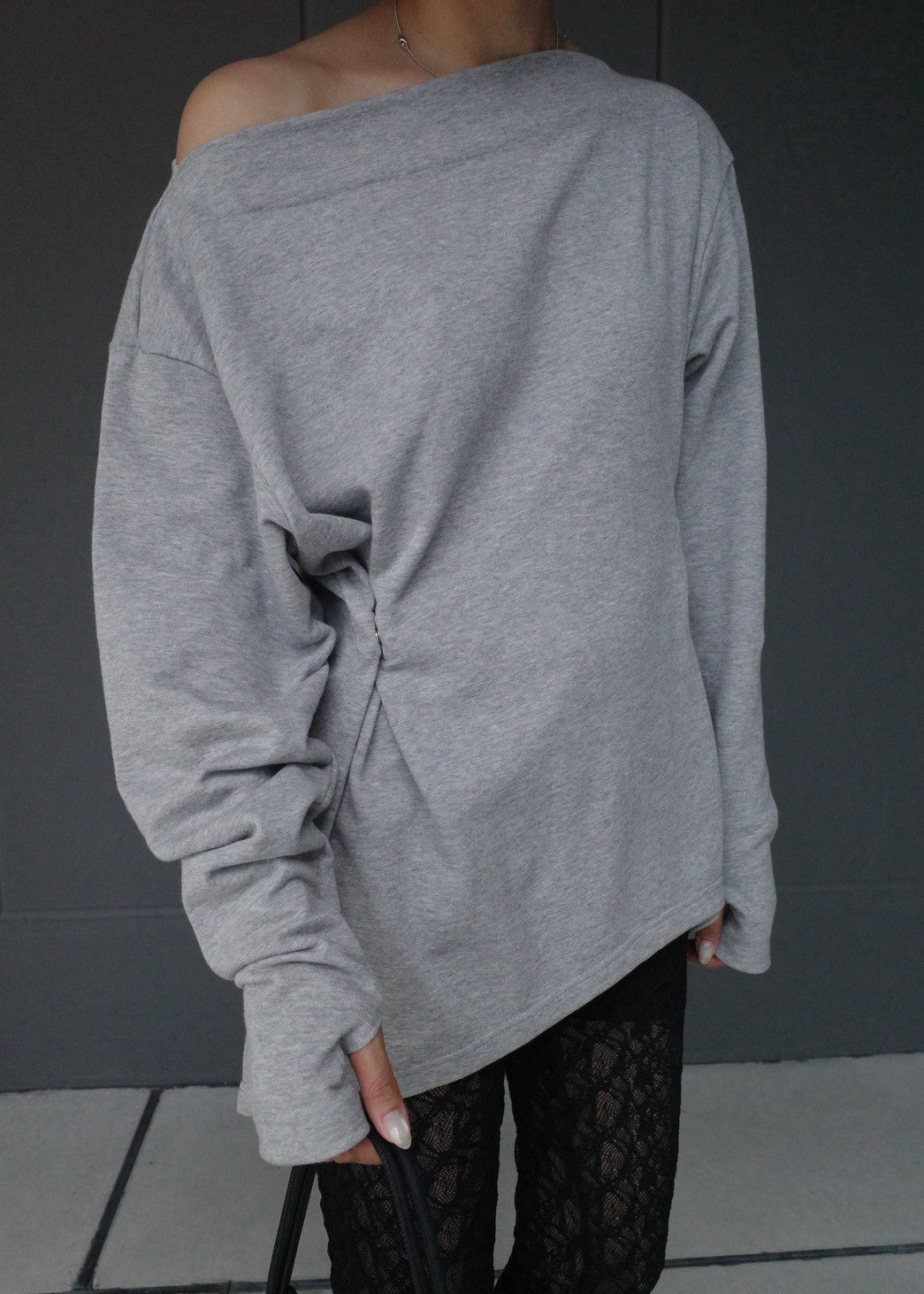 【Pre Order】 Snap Detail Top (Gray)