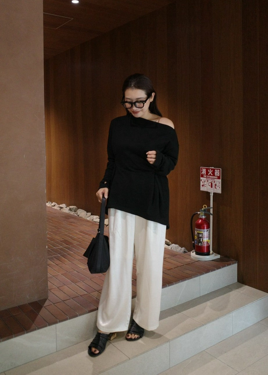 【Pre Order】 Snap Detail Top (Black)