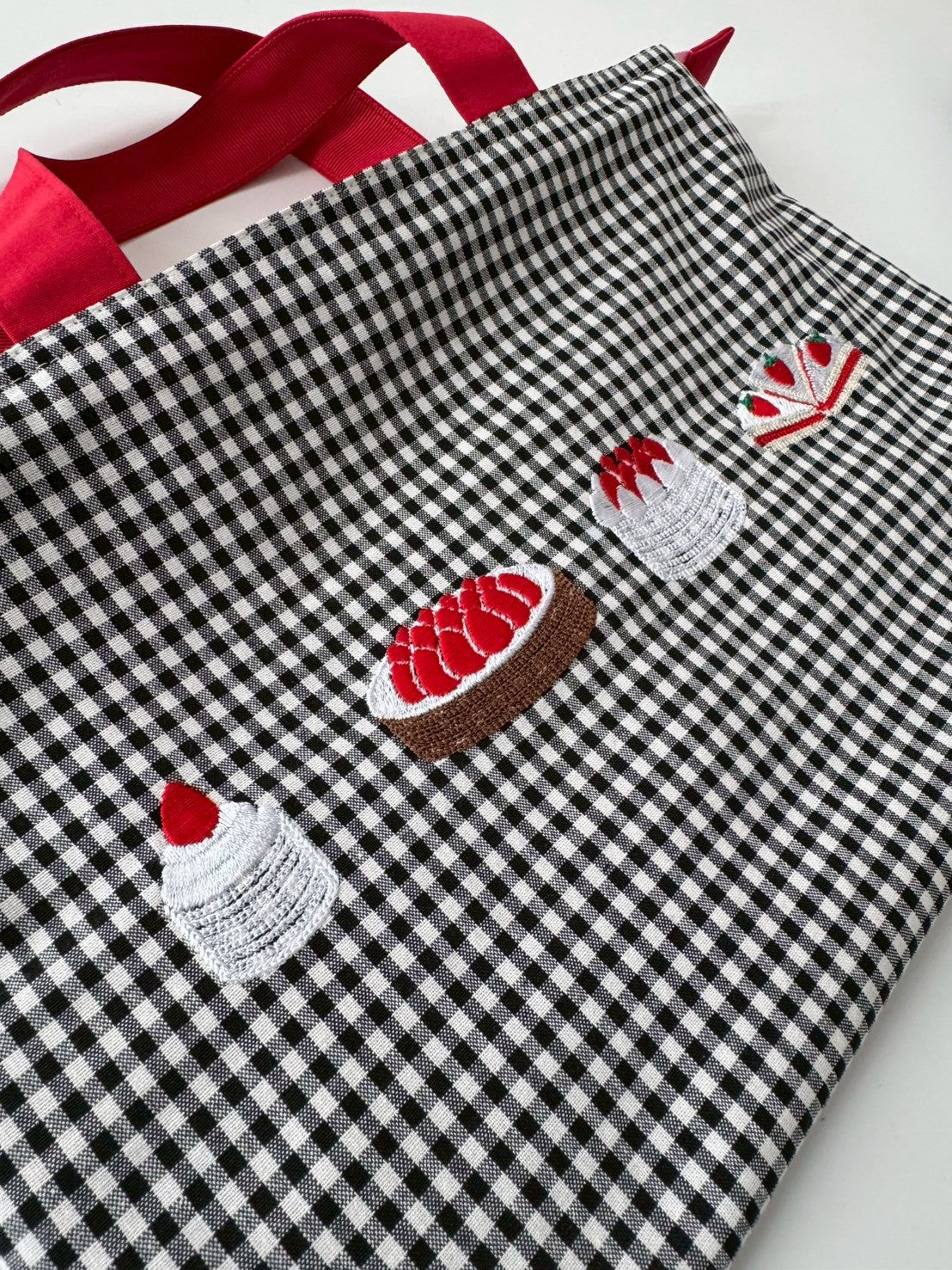 【Pre Order】🍰Strawberry Picnic Lunch Bag