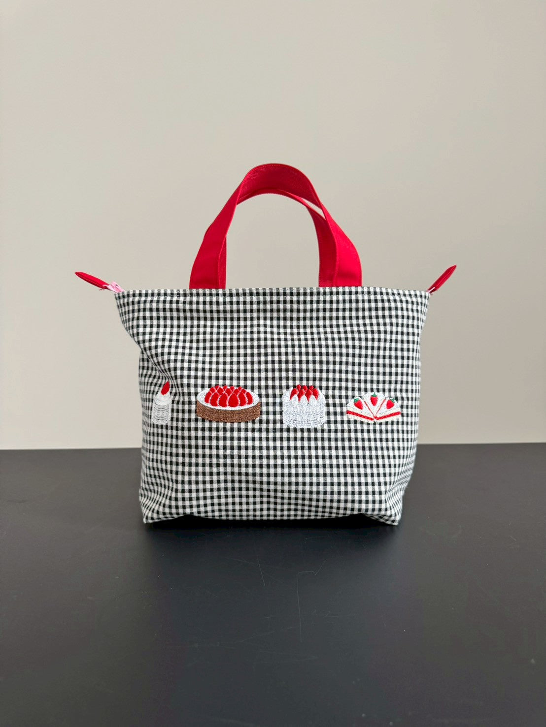 【Pre Order】🍰Strawberry Picnic Lunch Bag