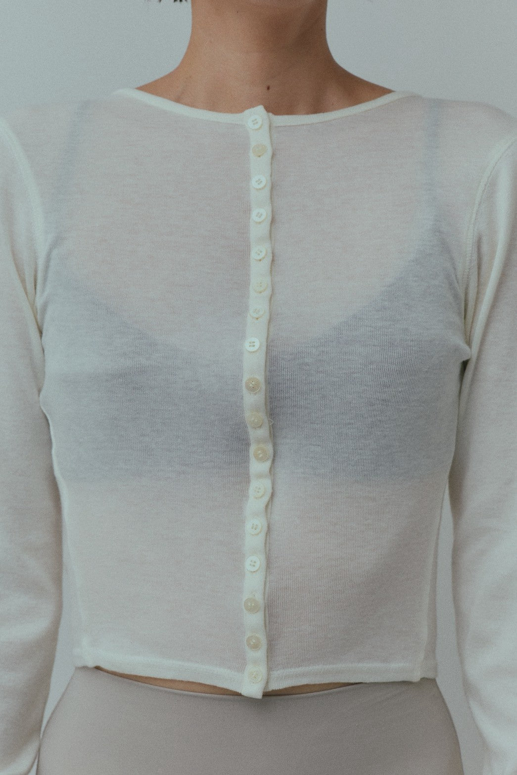 【Pre Order】Reframed Sleeve Top (Ivory)