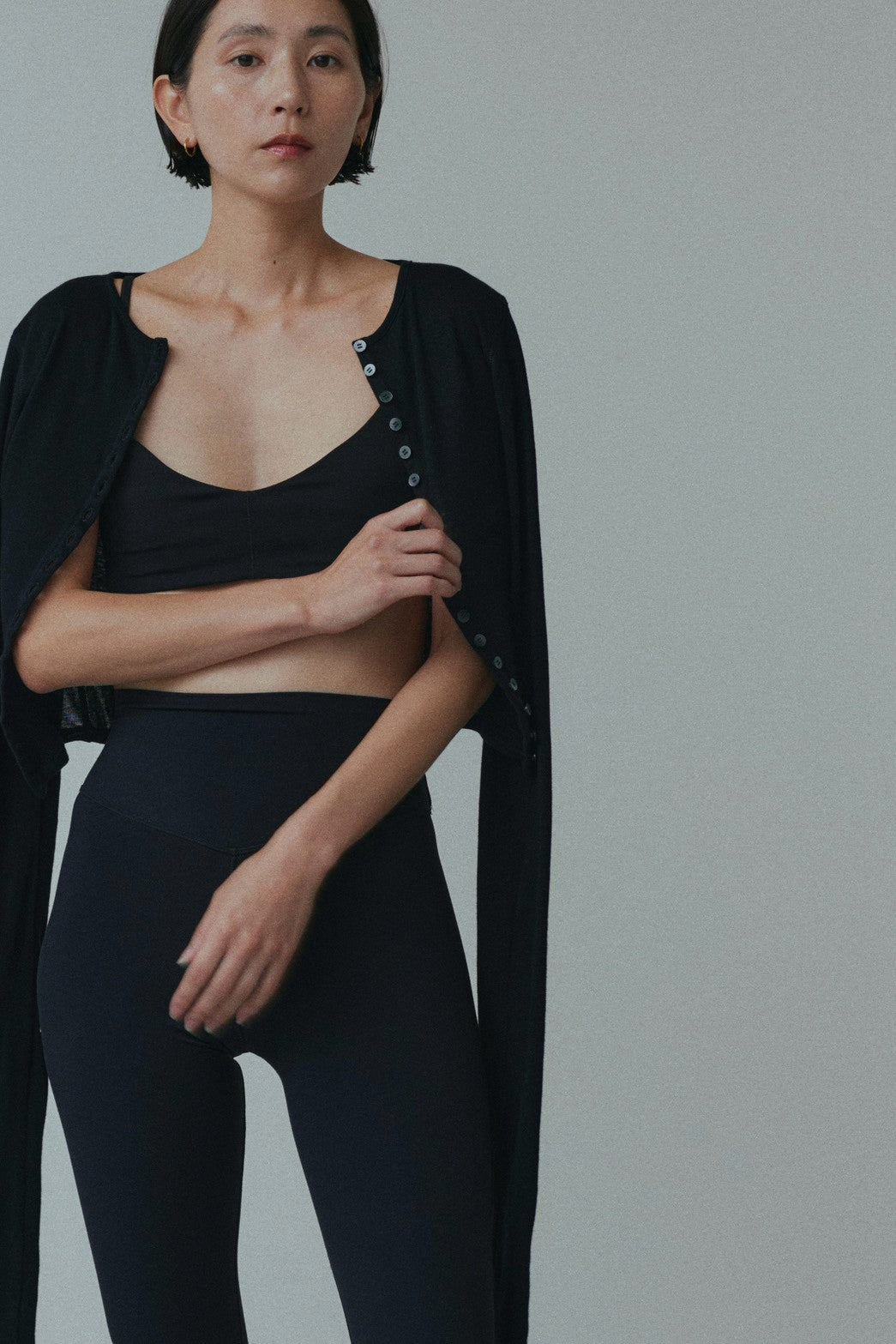 【Pre Order】Reframed Sleeve Top (Black)