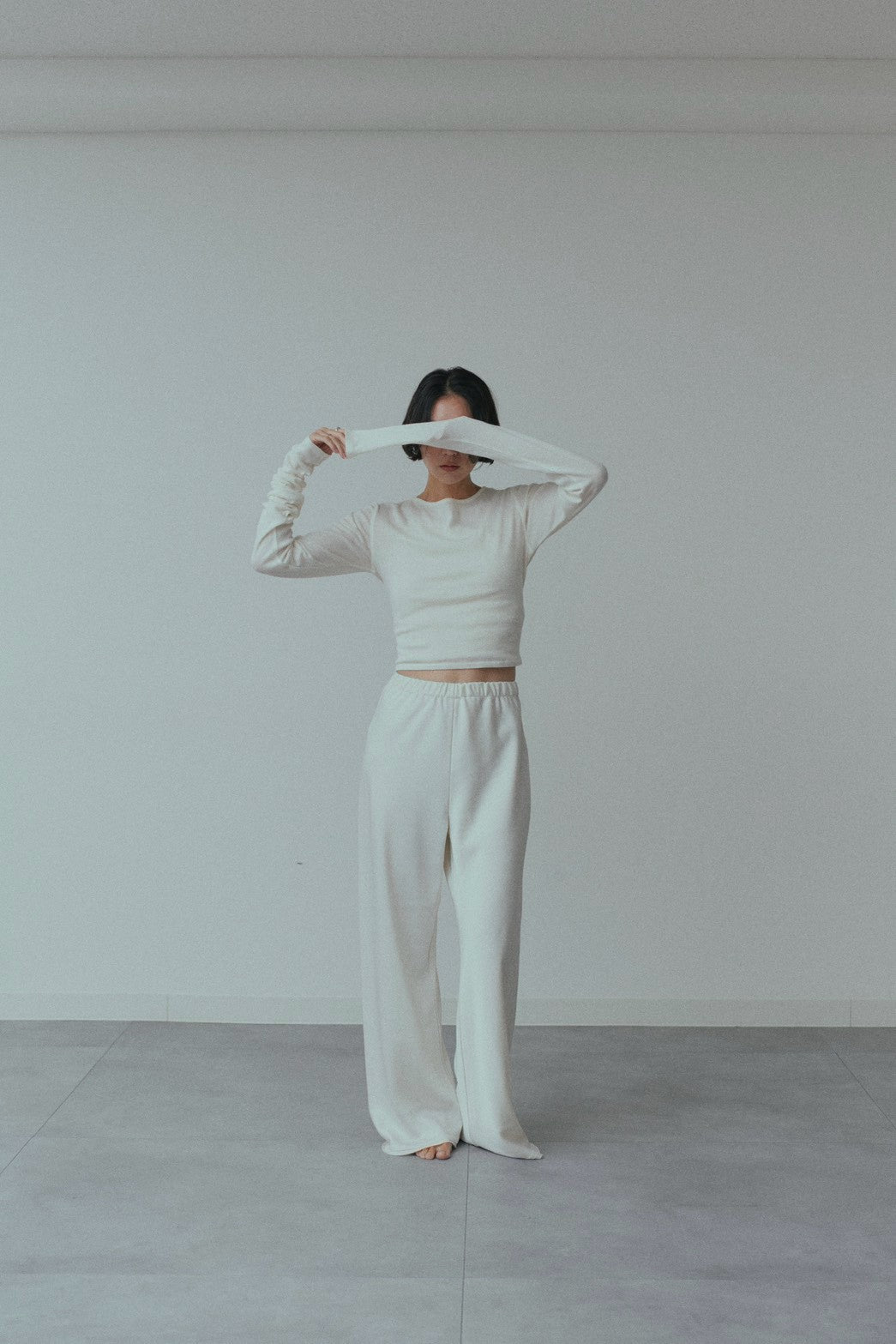 【Pre Order】Reframed Sleeve Top (Ivory)