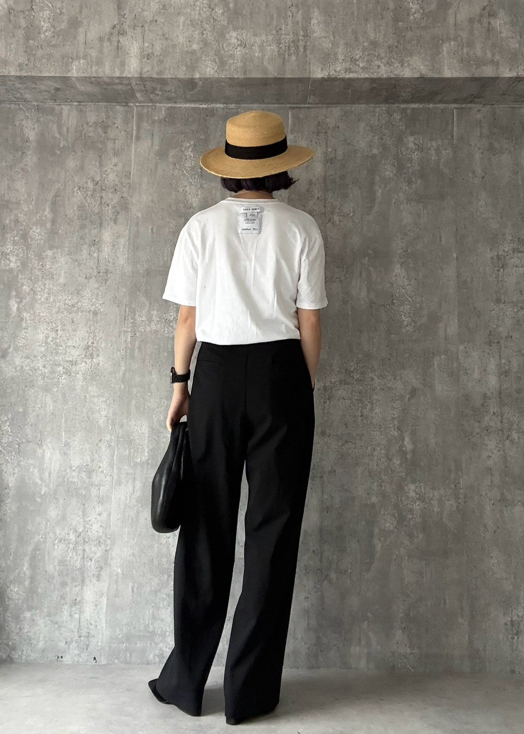 【Pre Order】 Wide Tuck Trousers (Black)
