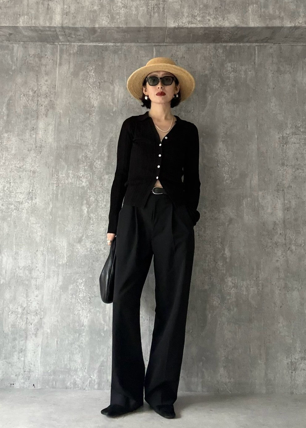 【Pre Order】 Wide Tuck Trousers (Black)