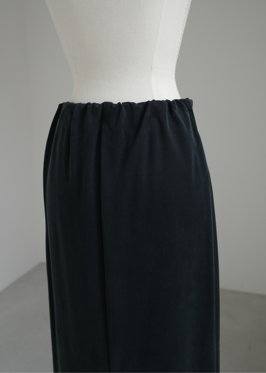 【Pre Order】Straight Long Skirt