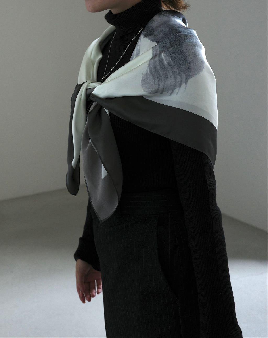 【Pre order】HAJIMARI （Scarf）
