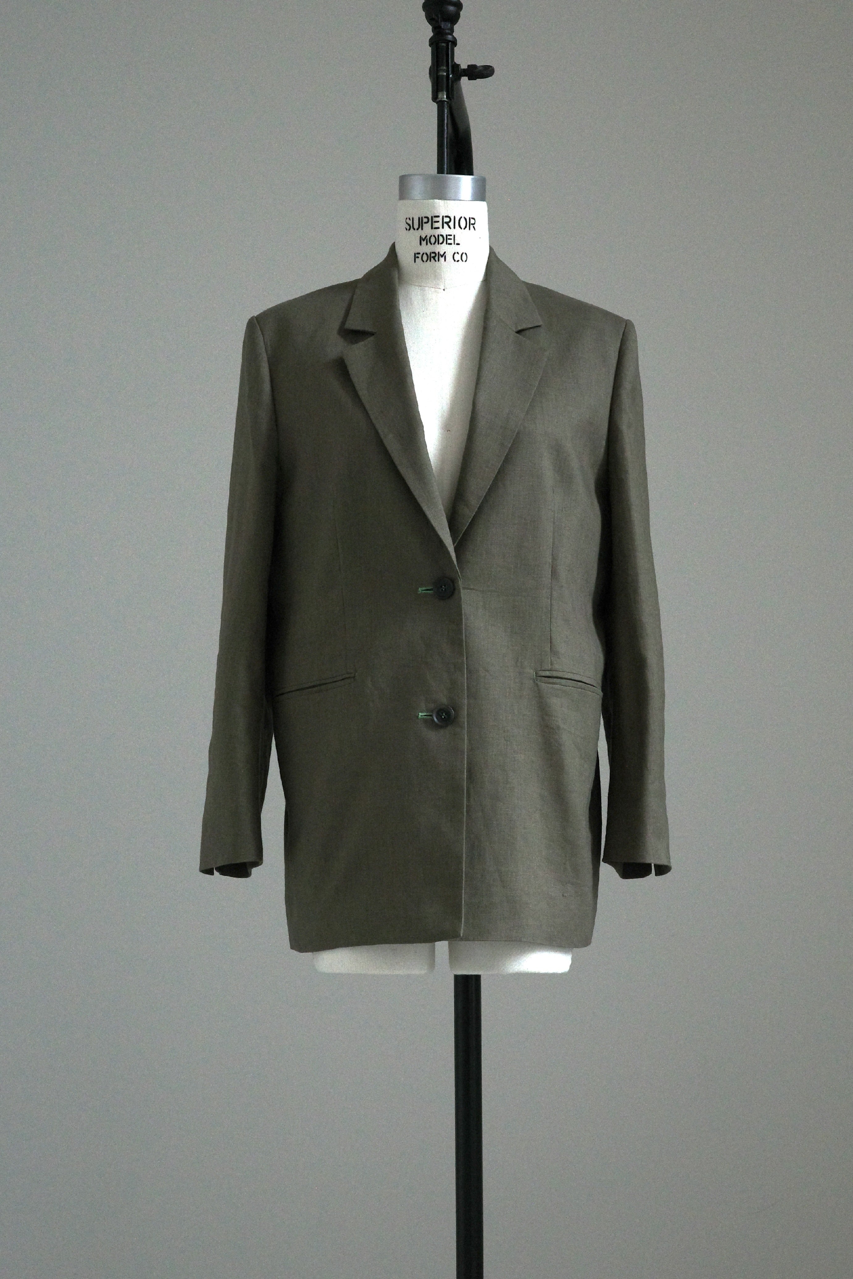 THEATER｜RYO RIREI Essential Jacket
