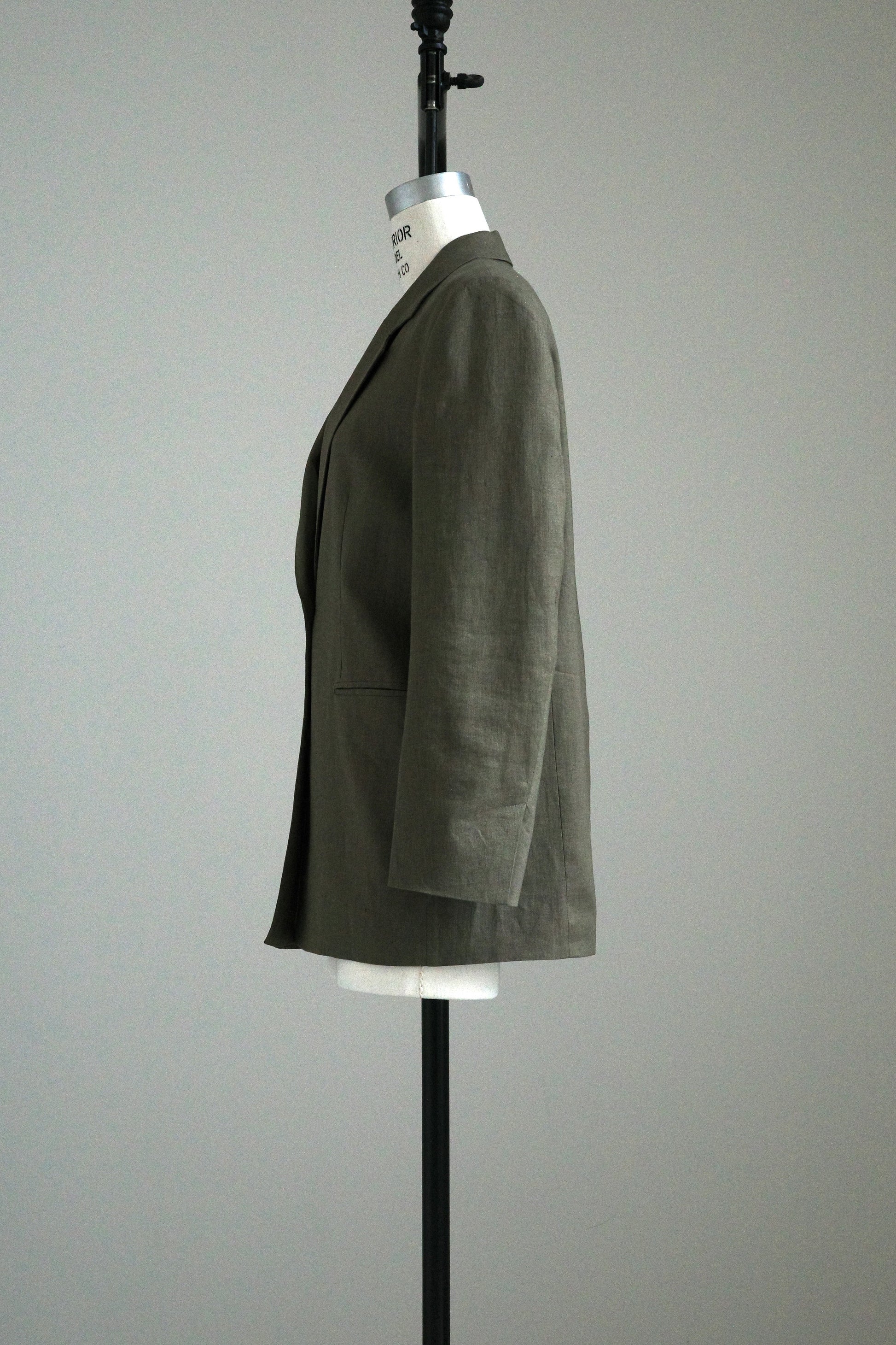 【Pre order】Essential Jacket