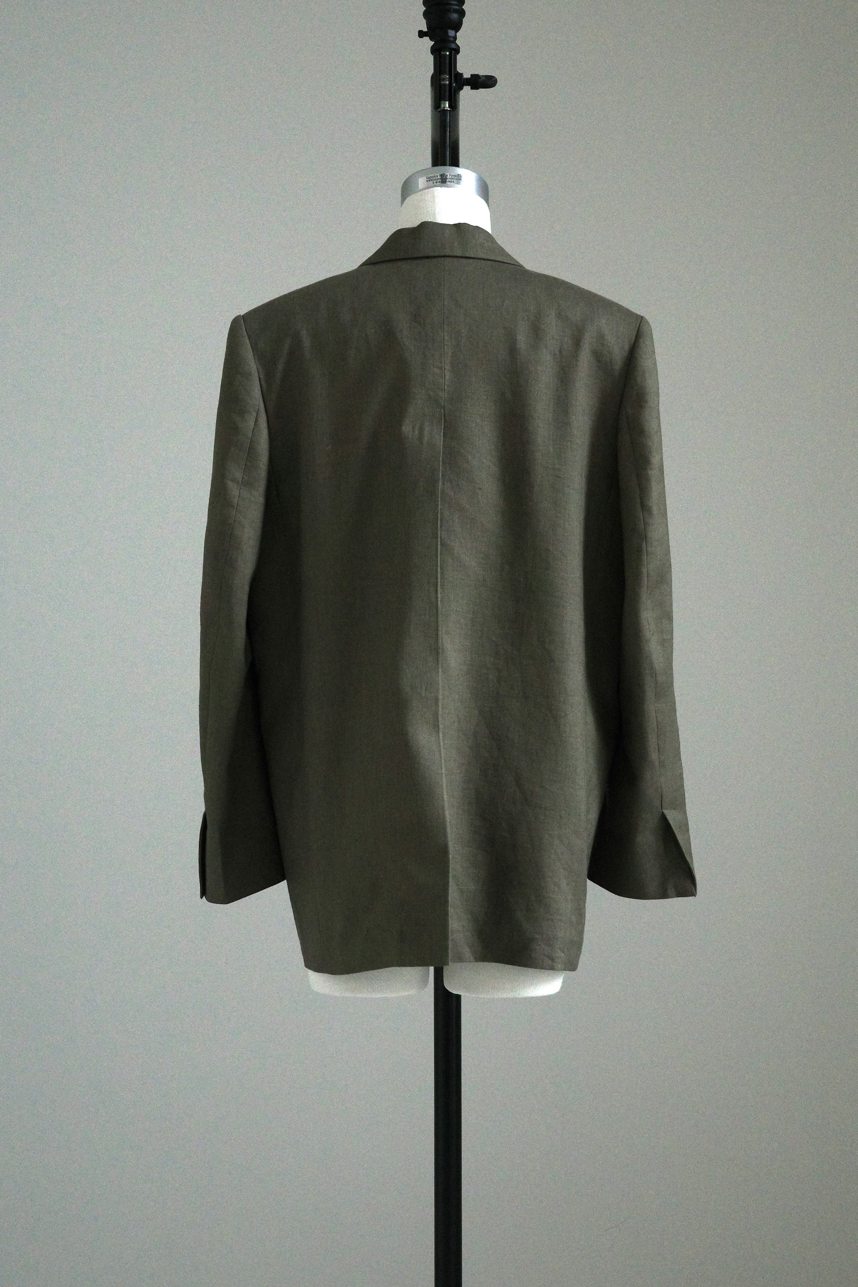 THEATER｜RYO RIREI Essential Jacket