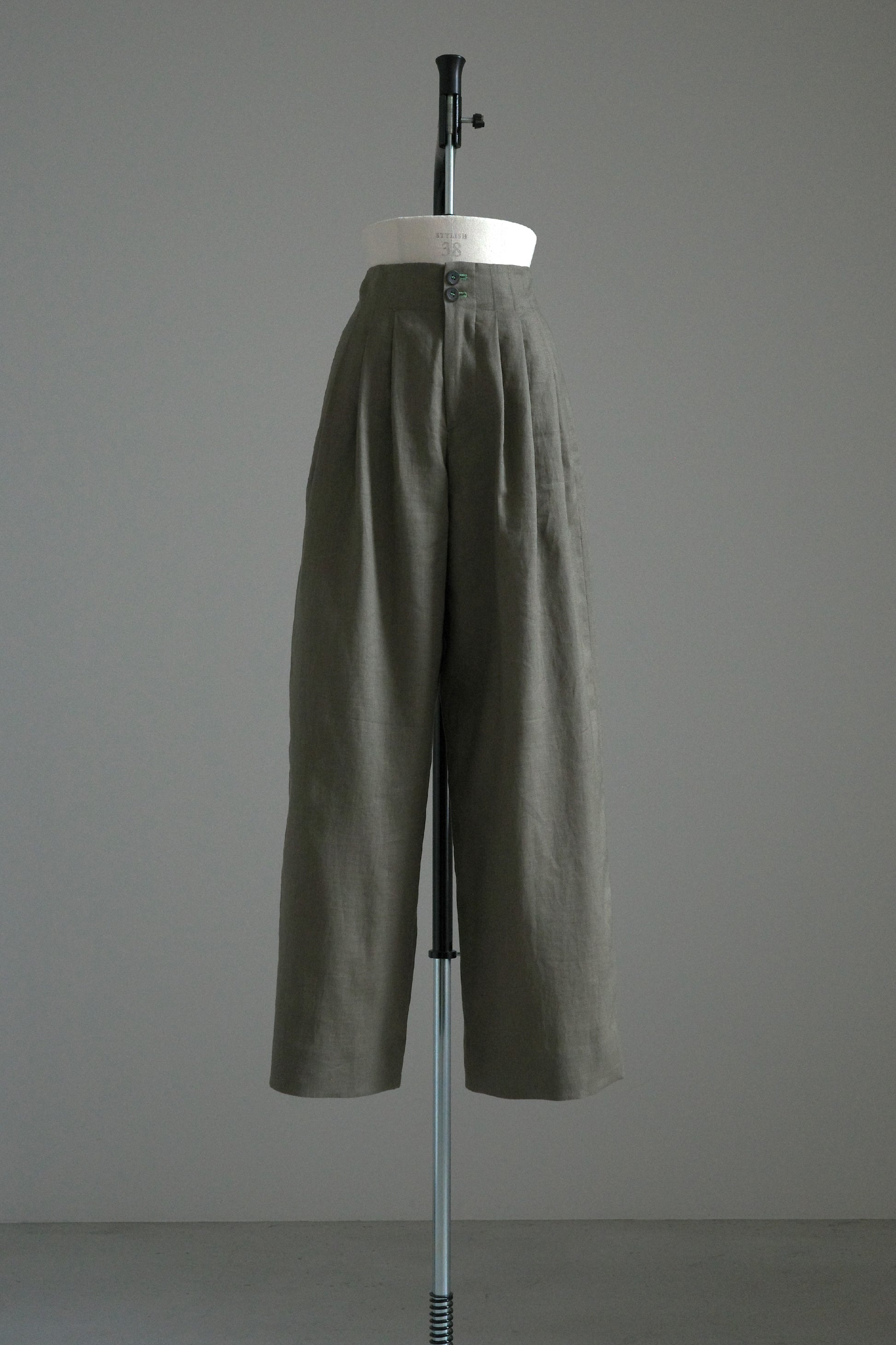 【Pre order】Essential Pants