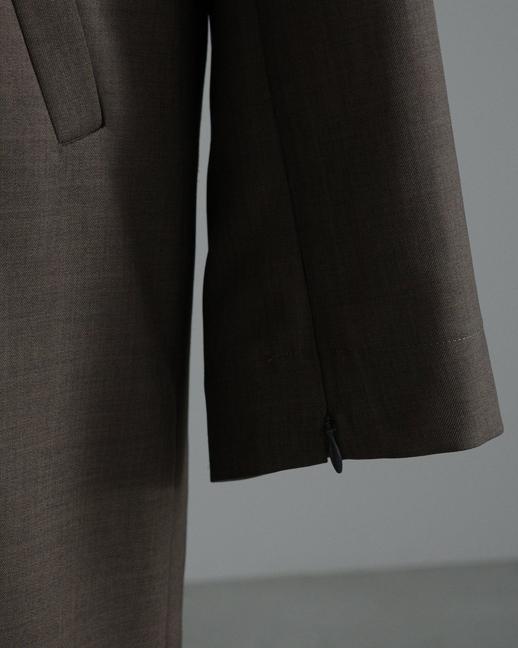 【Pre order】Vneck Straight Jumpsuit