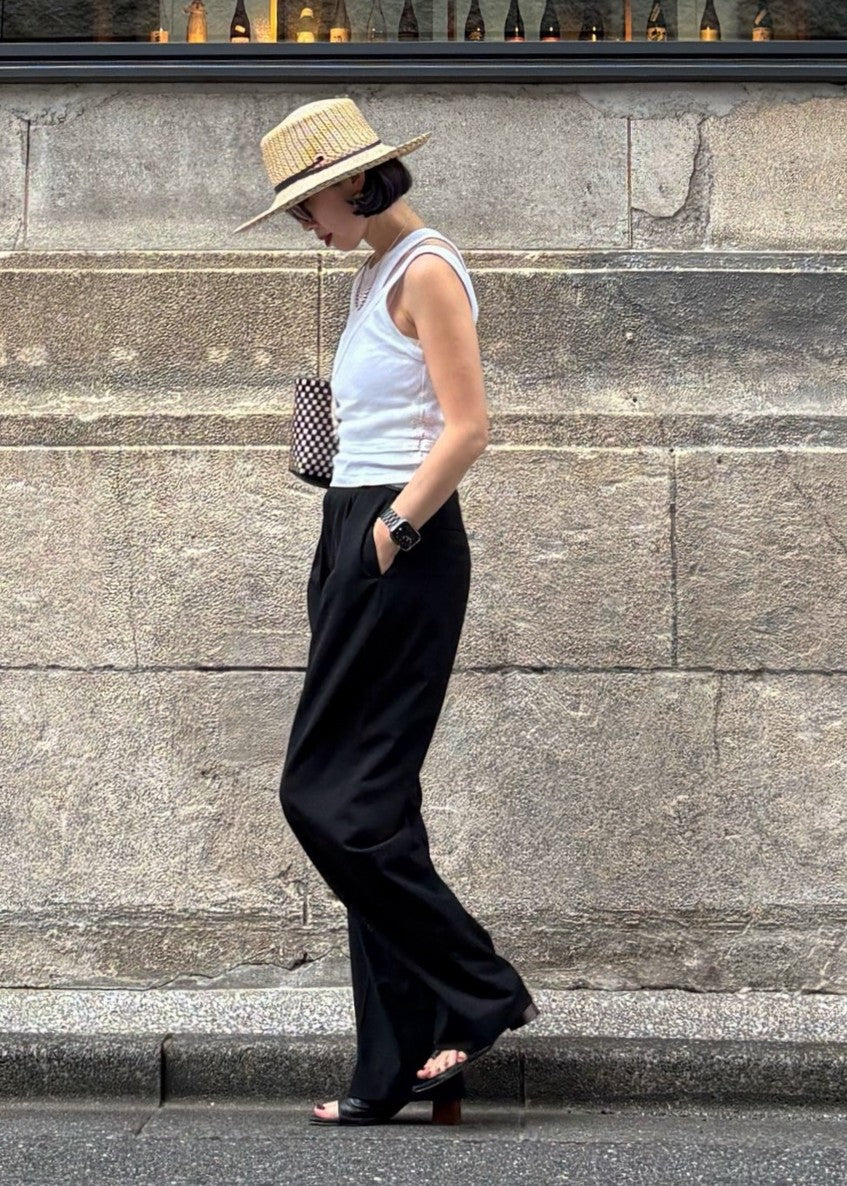 【Pre Order】 Sculpted Wide Trousers (Black)