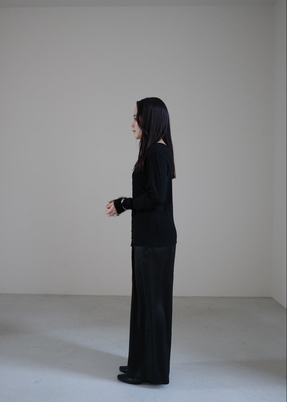 【Pre Order】Satin tuck wide pants