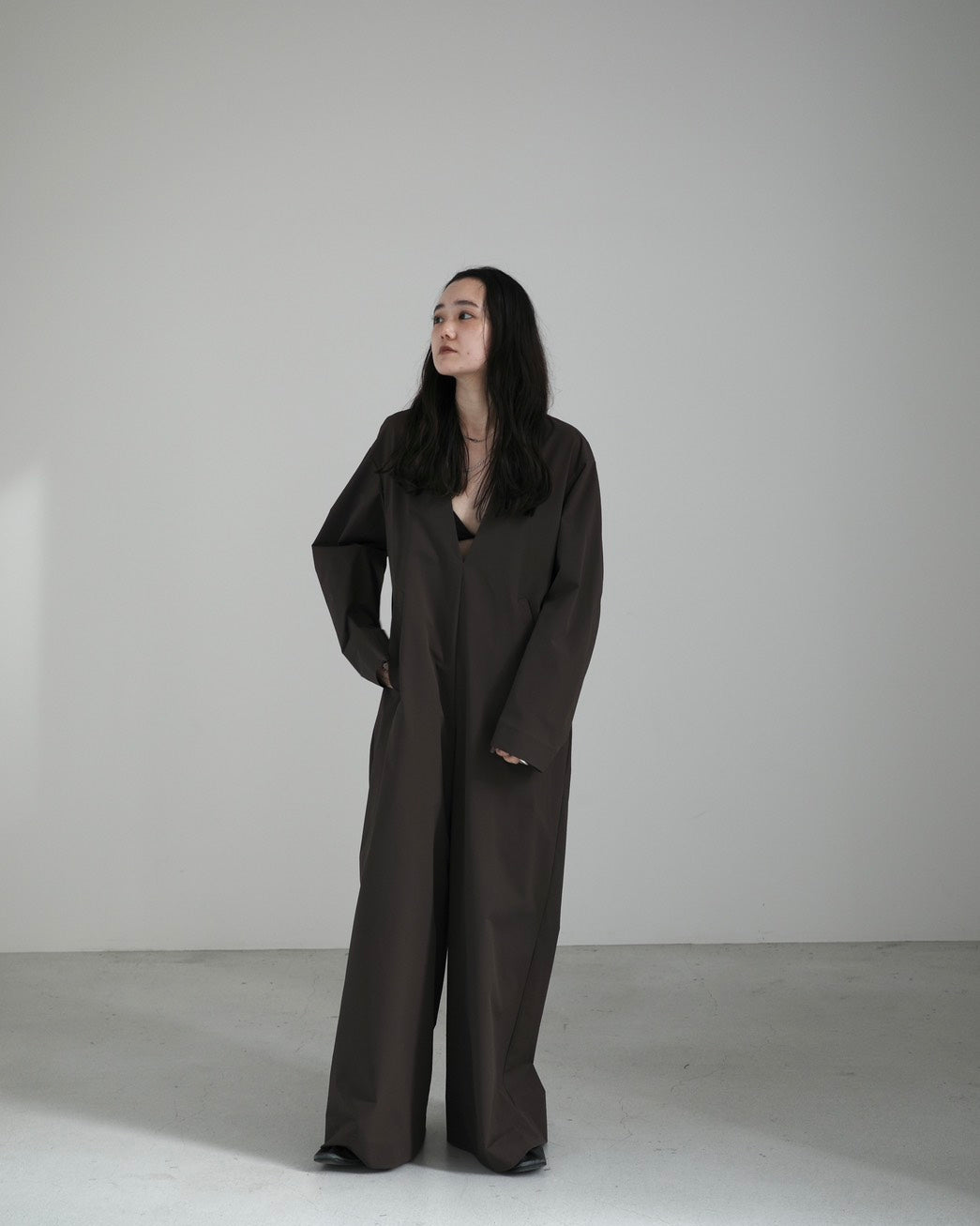 【Pre order】Vneck Straight Jumpsuit