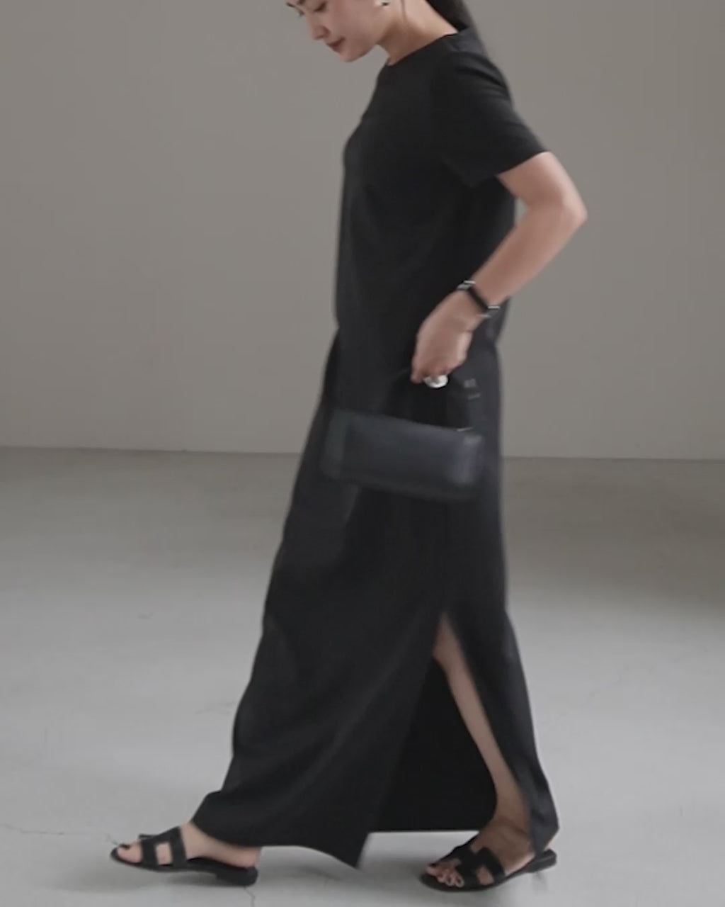 【Pre order】 Essential Dress （Black）