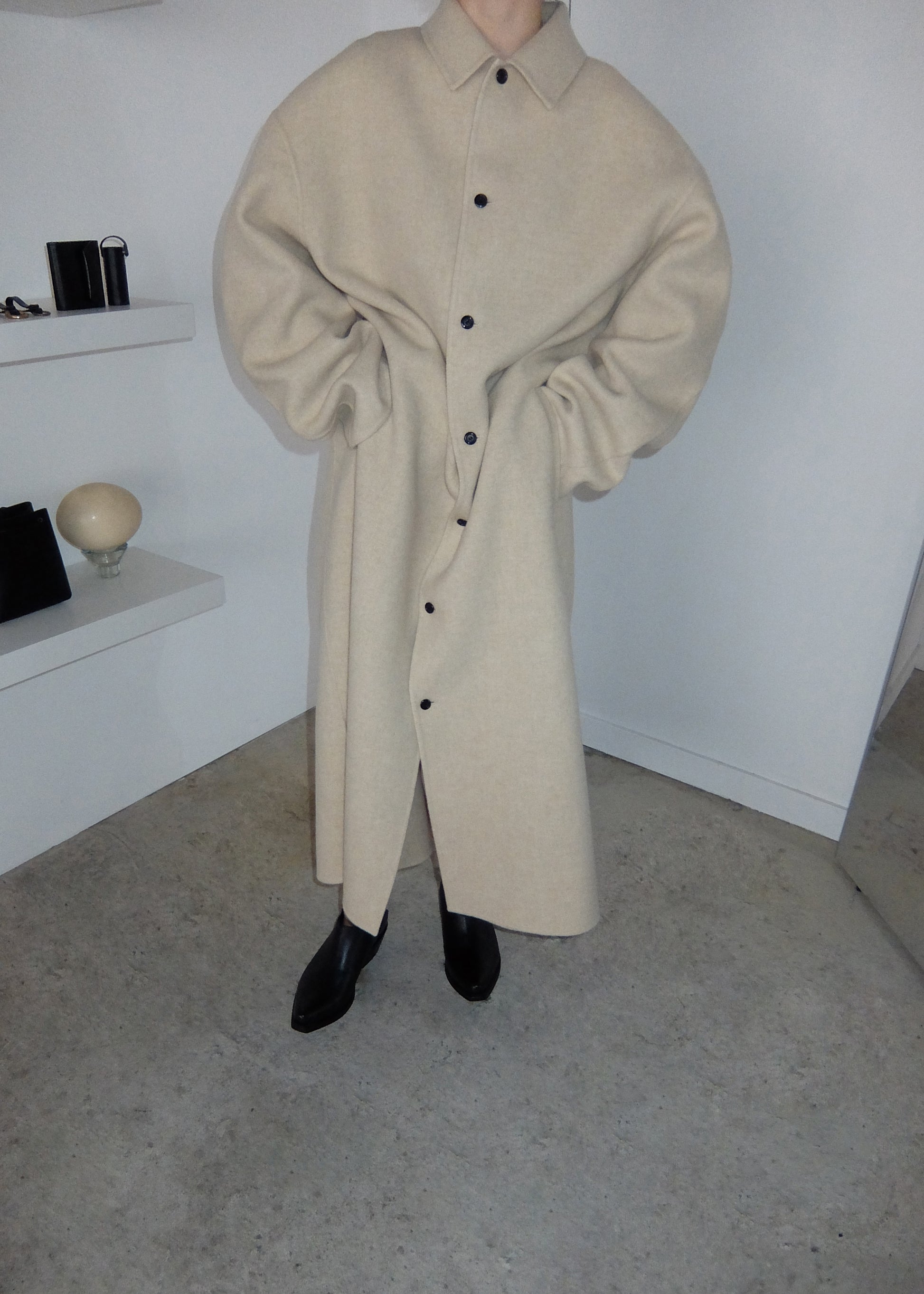 【Pre Order】Essone Coat (Ivory)
