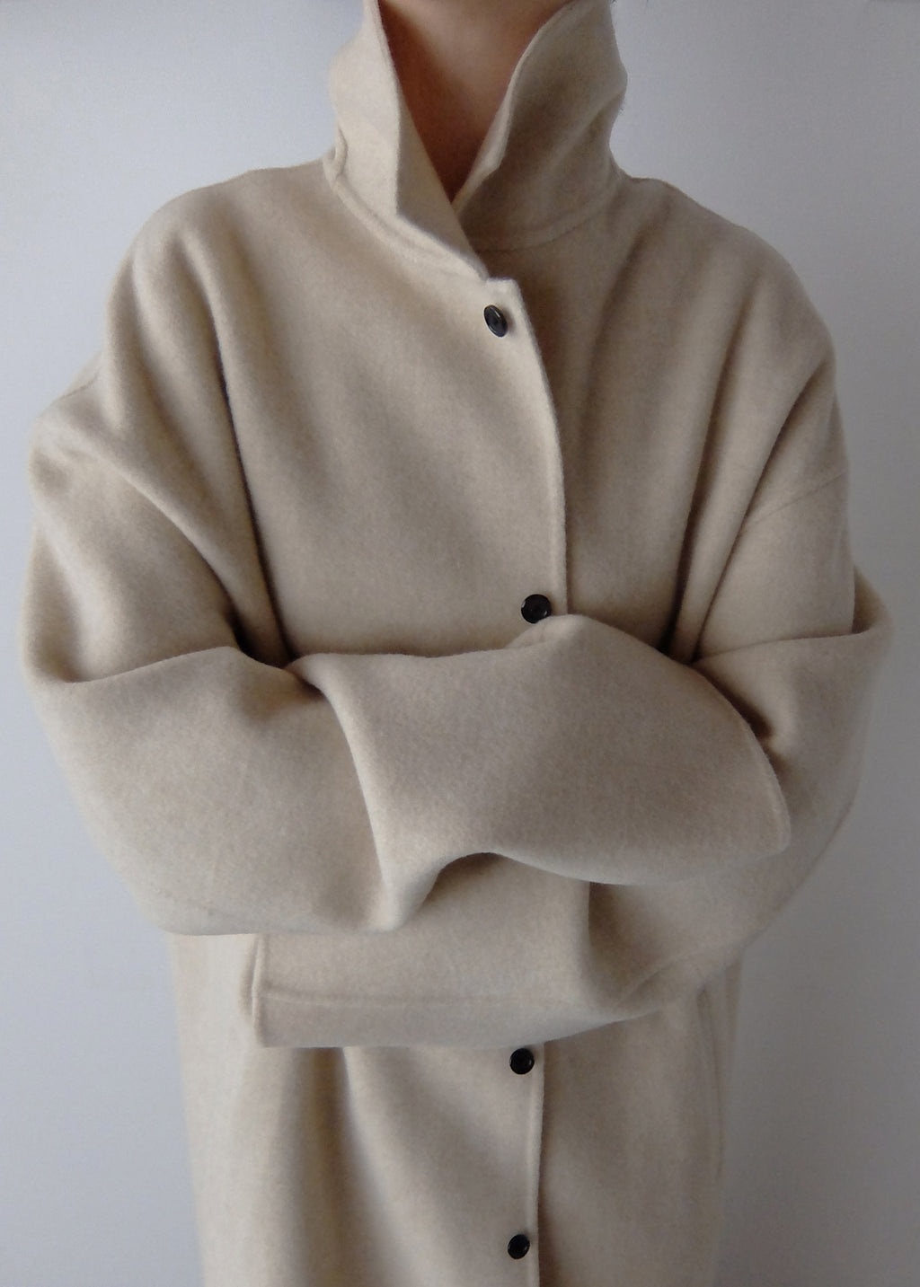 【Pre Order】Essone Coat (Ivory)