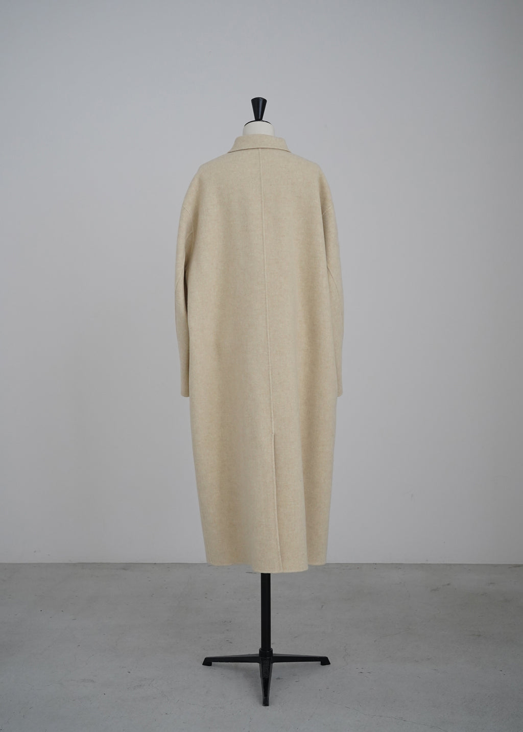 【Pre Order】Essone Coat (Ivory)
